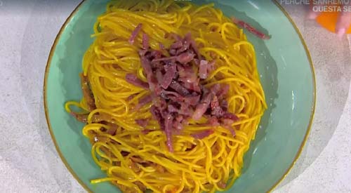 Spaghetti gialli ricetta zia Cri