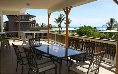 breacfast corner home ocean view