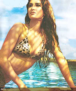 Hot Katrina Kaif In Bikini Pictures