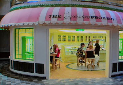 Cupcake Cupboard On Oasis Of The Seas