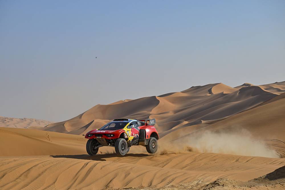 Dakar 2023: Sébastien Loeb imparable en las dunas se impone en la etapa 11