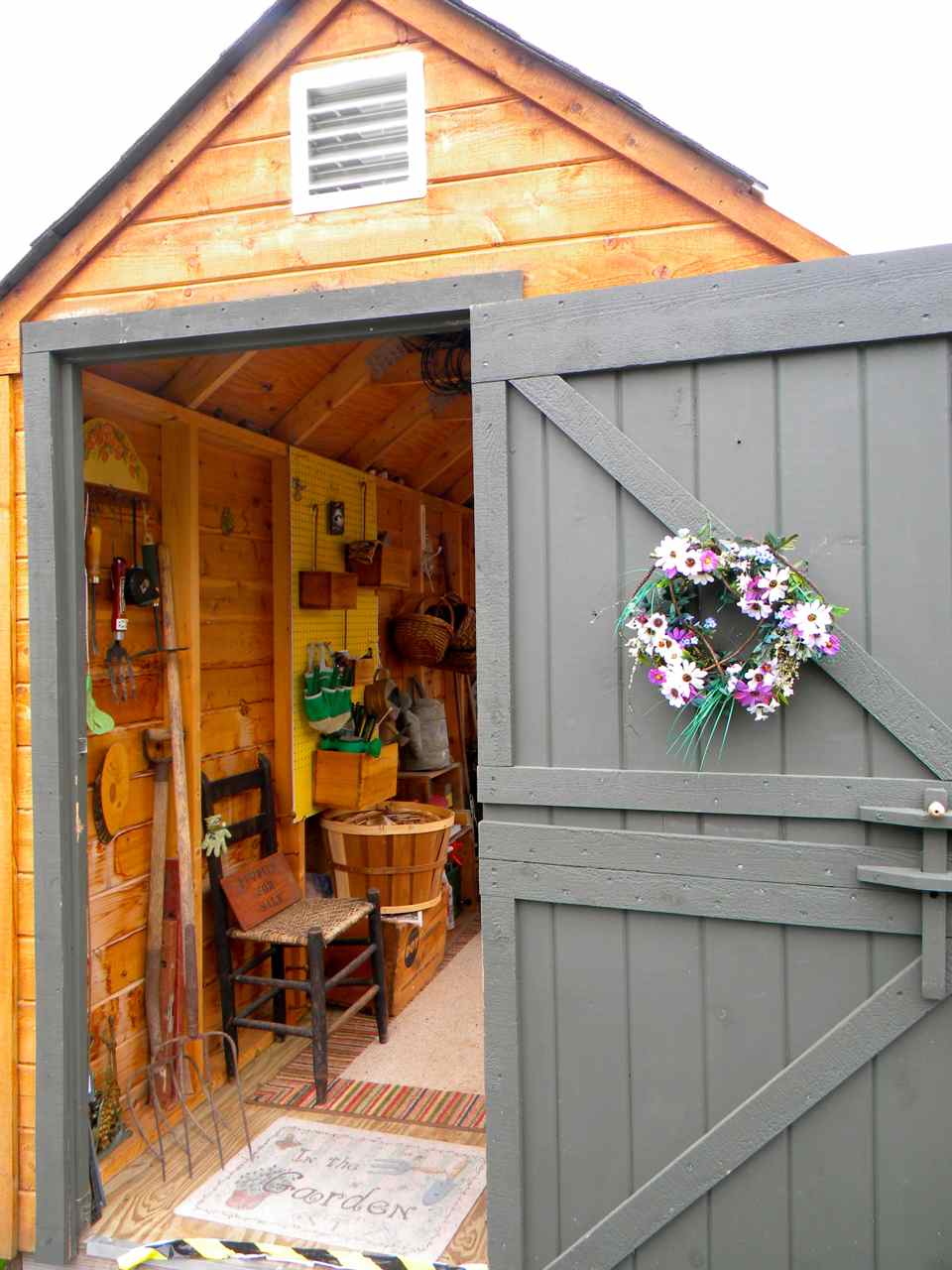 pam's english cottage garden: the potting shed: garden