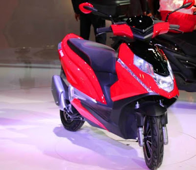 New coming Hero Dare 125cc Scooter Red & black color Hd picture