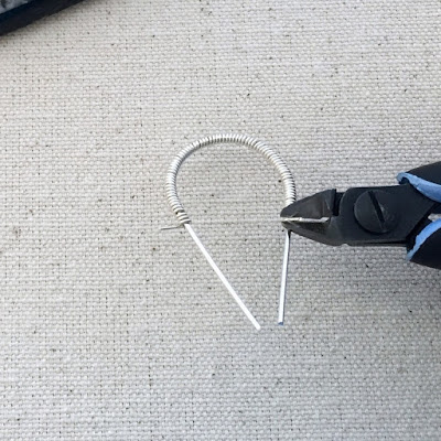 Free Tutorial - Making Wire Teardrop Earrings with Coil