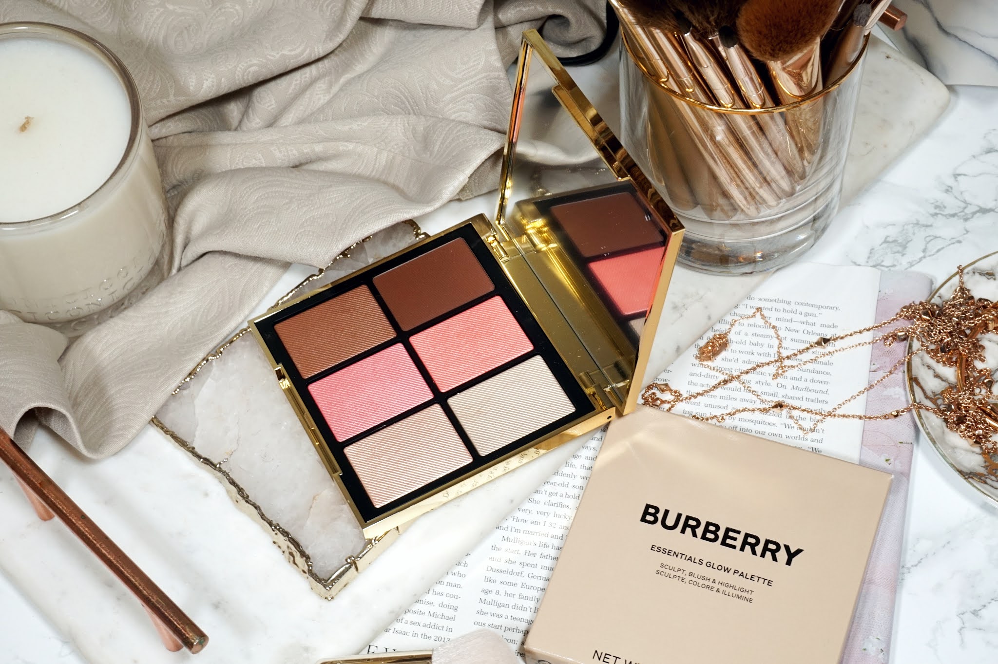 Burberry Essentials Glow Palette - 02 Medium to Dark Review and Swatches