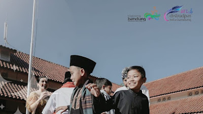 Lestarikan Budaya Sunda, Yuk Urang Nyeni di SMPN 43 dan SDN 035 Soka