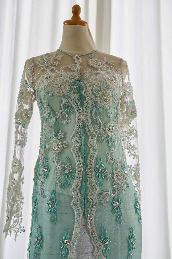 Inspirasi Baru Warna Mint Kebaya