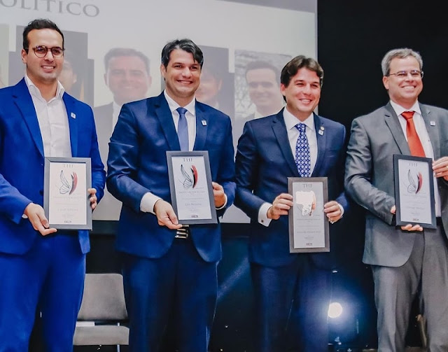 Cícero Lucena e Leo Bezerra recebem prêmio Heitor Falcão de reconhecimento a personalidades que contribuem com o crescimento da Capital