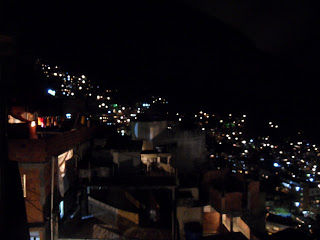 Rocinha de noite