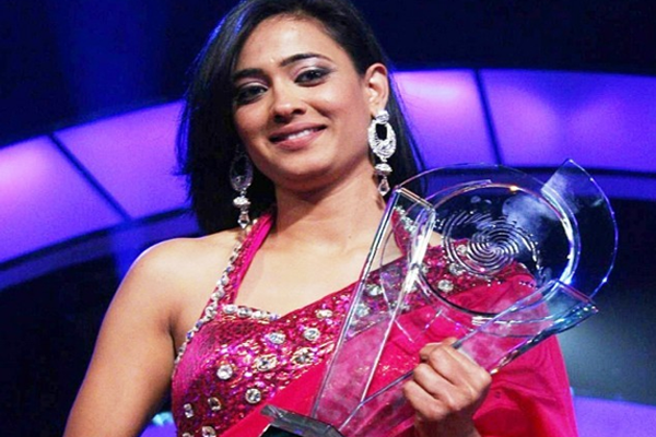 Big Boss Season 4 Winner Shweta Tiwari HD Images, Photos Wallpapers