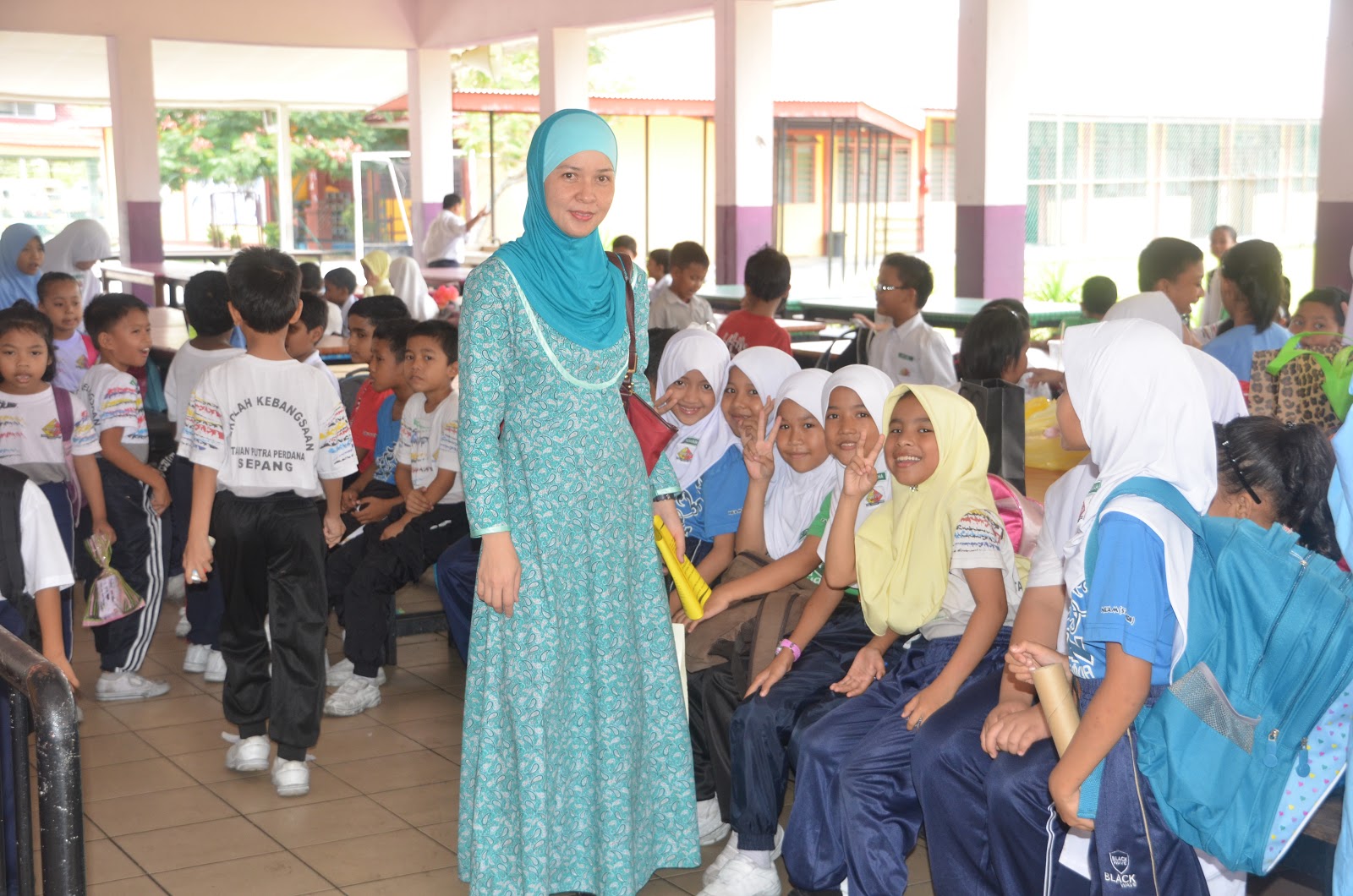 Sekolah Kebangsaan Taman Putra Perdana: SAMBUTAN HARI GURU 