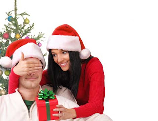 couple gift dating during xmas