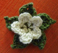http://mamitaquerida.blogspot.com.es/2010/02/tutorial-picot-flower.html