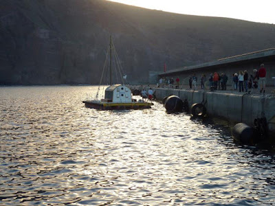 85-Year-Old British Sailor, Crosses Atlantic On A Homemade Raft Seen On www.coolpicturegallery.us