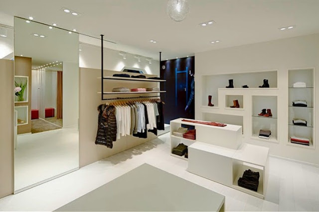 contoh interior toko baju