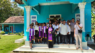 Personil Polsek Way Serdang Pengamanan Di Beberapa Gereja Yang Memperingati Wafat Isa Al-Masih