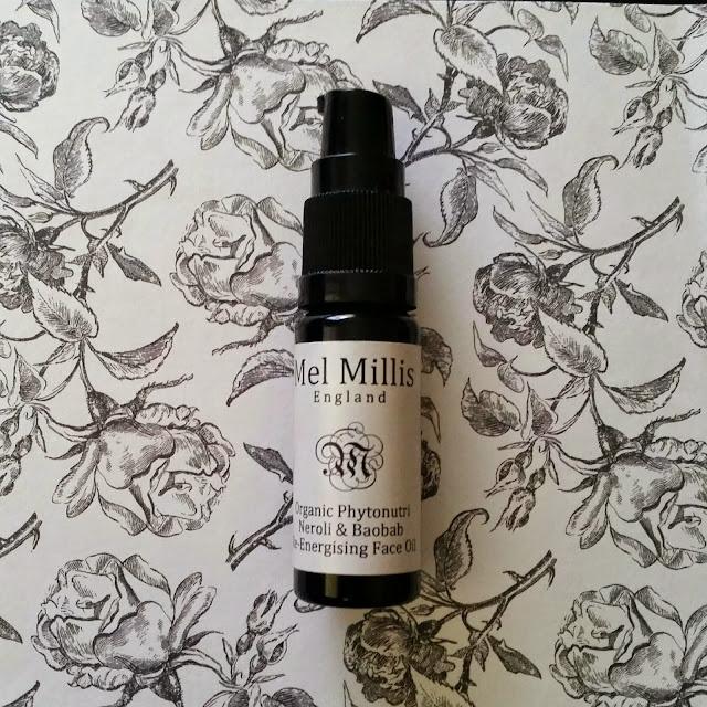 Mel Millis Organic Neroli Hydrolate Mist Tonic & Organic Phytonutri Neroli & Baobab Re-Energising Face Oil.