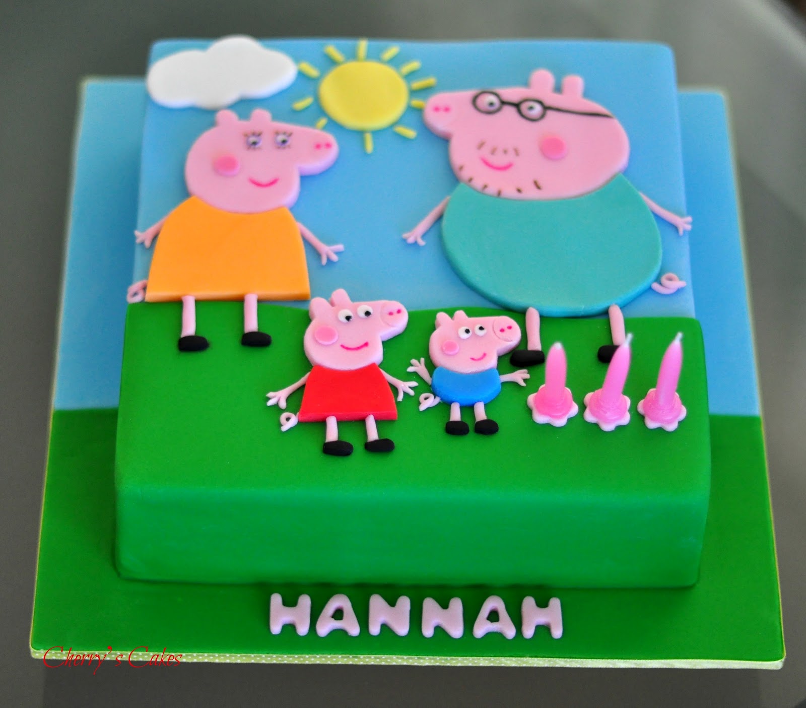 Peppa Pig Birthday Cake