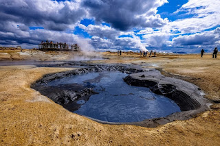 HOT-SPRINGS