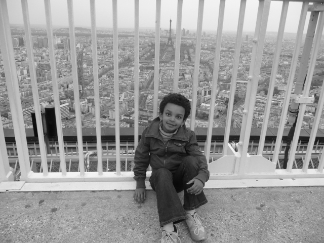 Sonia en 2009 à l'Arc de Triomphe