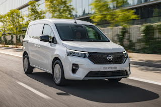 Nissan Townstar EV Panel Van (2022) Front Side