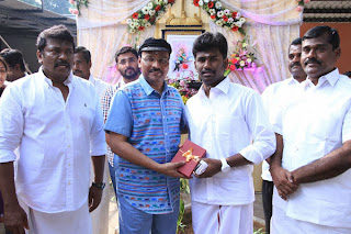 Kadhai Thiraikkadhai Vasanam Iyakkam Tamil Movie Pooja Photos Stills