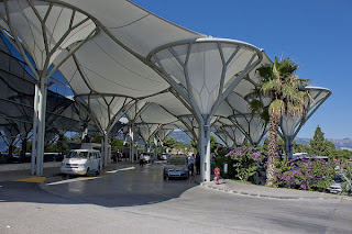 Split airport