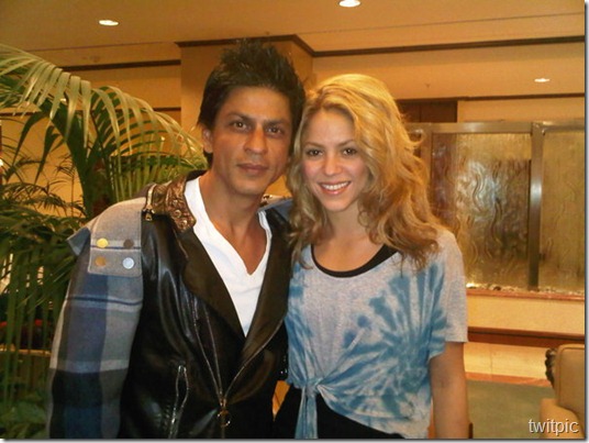 @iamsrk I was so happy to meet you too - you were so sweet, as were your adorable kids! Shak 