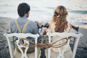 sahil düğünü gelin damat sandalye süsleme gemici düğümü