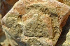 STONE 32