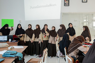  http://www.kompasiana.com/boardingschool/smp-islam-cendekia-cianjur-boarding-school_54f91753a33311b6078b45d4