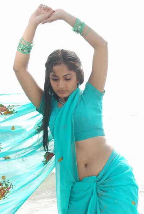 madhavi latha new beach unseen pics