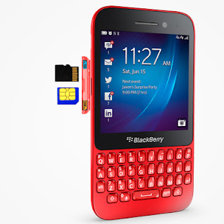 Memasukkan SIM dan SD Card ke BlackBerry Q5
