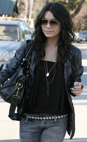 vanessa hudgens style