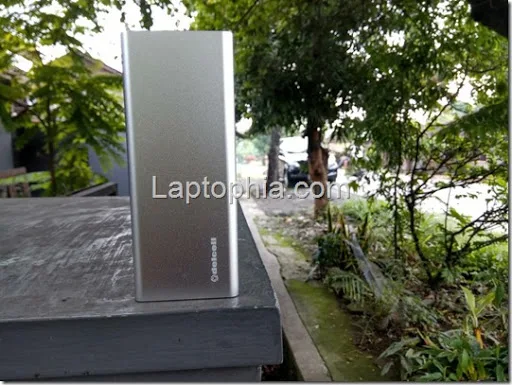 Review Delcell Metal Super Slim 9000mAh