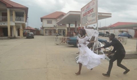 Delta Residents in Total Shock as Bride Runs Out of Wedding Reception, Rejects Husband (Photos)