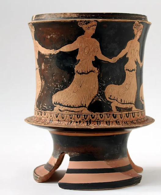 Μια μπιζουτιέρα του 5ου π.Χ. αιώνα και ο χορός των γυναικών στη Νέα Καλλικράτεια Χαλκιδικής