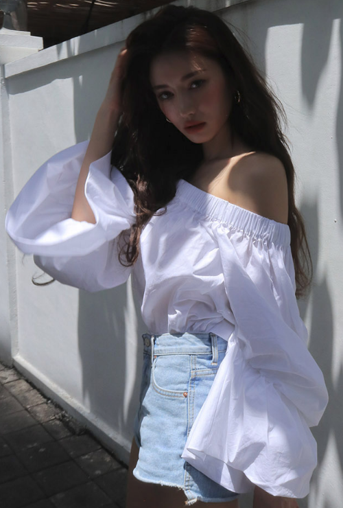 Balloon Sleeve Off-Shoulder Blouse