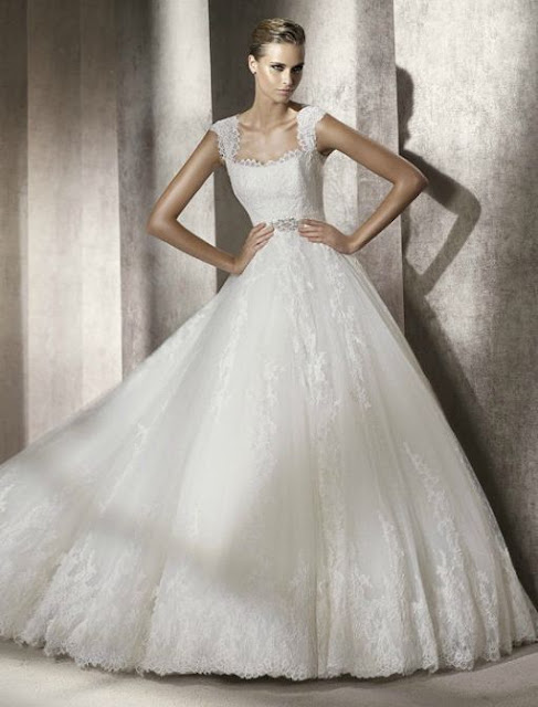 wedding dress with cap sleeves