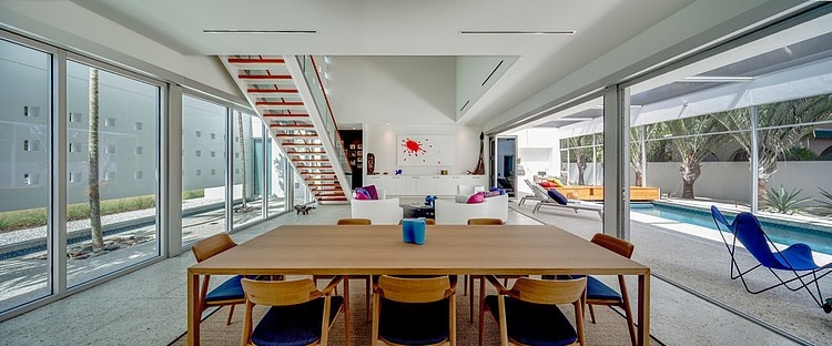 Dining table in Spencer House by Guy Peterson from Office for Architecture, Florida