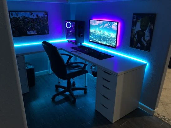 Amazing Video Game Room Decoration picture  - Freelancer and gamer computer room setup design picture for idea - mrlaboratory.info