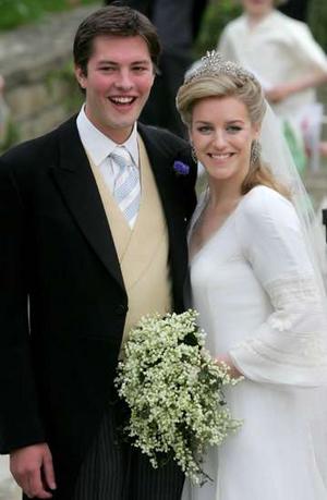 camilla parker bowles wedding bouquet. At any rate Laura#39;s ouquet is