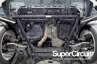 SUPERCIRCUIT Front Under Brace made for the Toyota Vellfire ANH30 undercarriage.