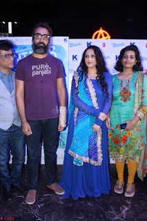 Gracy Singh and Bappi Lahiri   Blue Mountain Music Launch IMG 0525.JPG