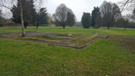 Crazy Golf at Hall Lane in Upminster. Photo by Brad Shepherd 2016