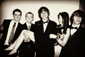 Prom, teens, friends