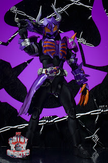 S.H. Figuarts Kamen Rider Buffa Zombie Form 02