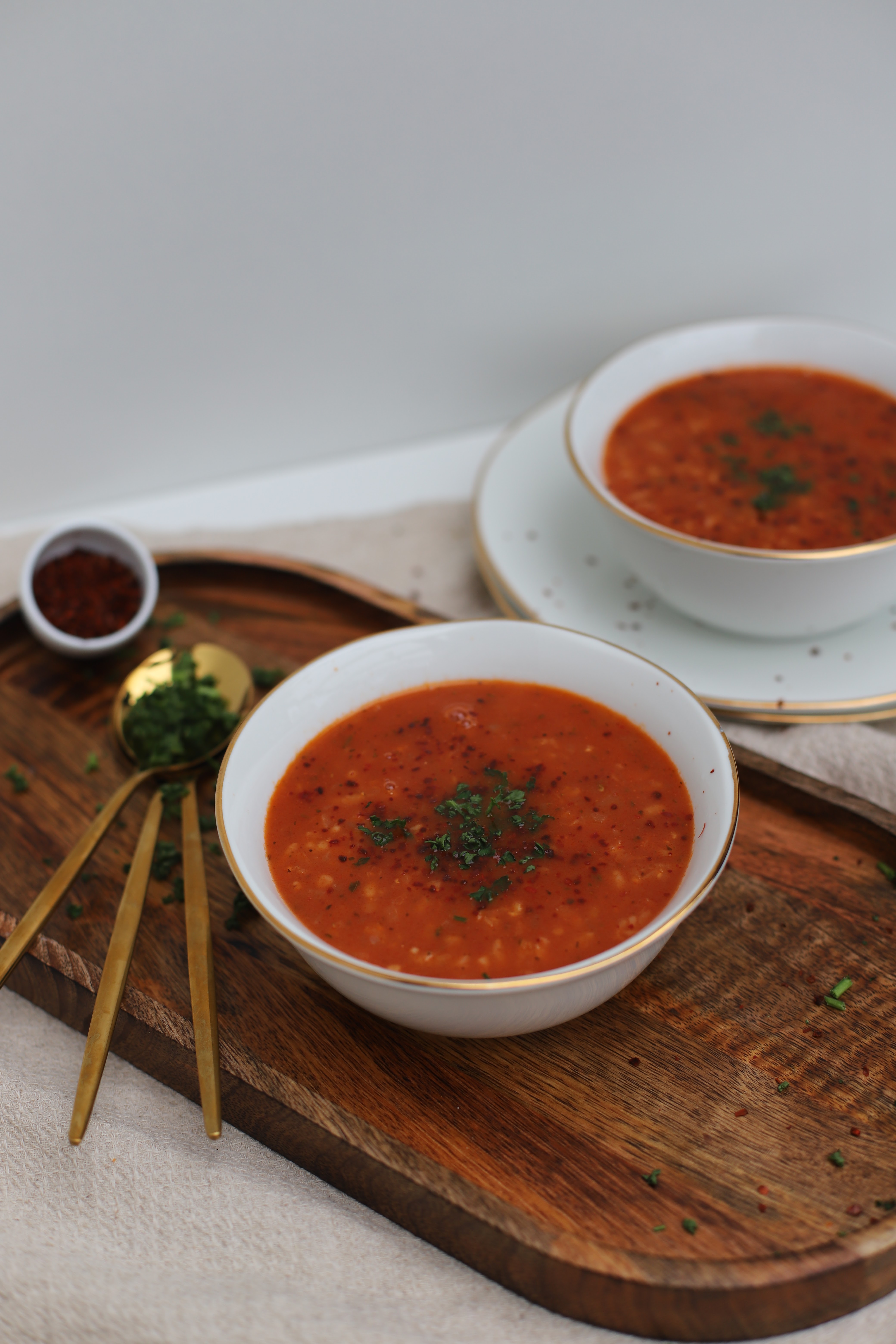 Ezo Gelin Corbasi - türkische Linsensuppe mit Bulgur und Reis