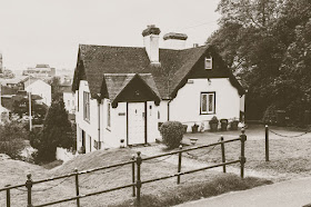 Belleville Cottage - Photography by John Pickup