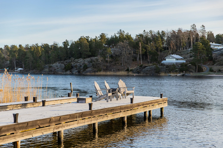 A Waterside Swedish Summer Cottage with a Sauna